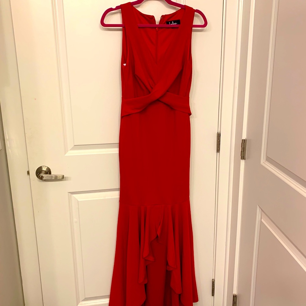 Red sleeveless High-low maxi dress